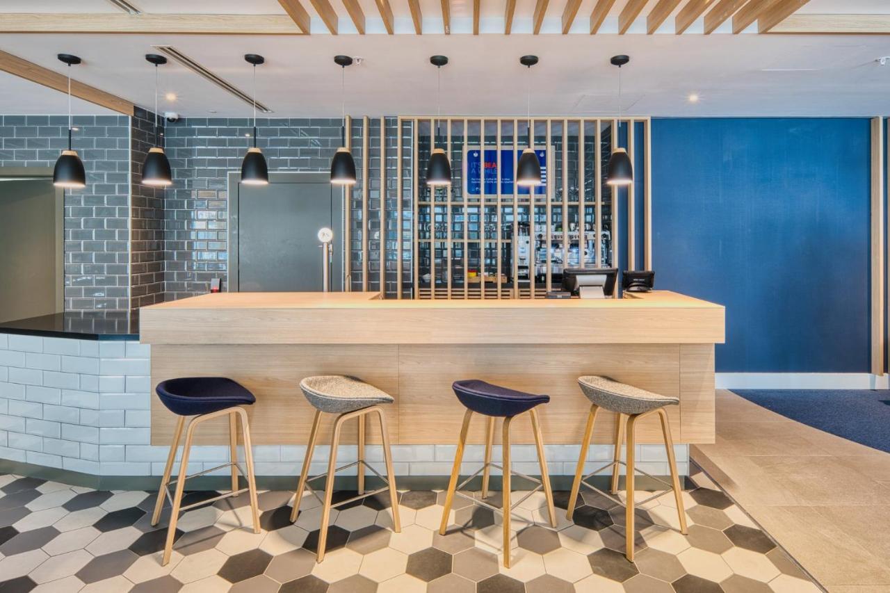 Holiday Inn Express - Madrid - Airport By Ihg Exterior foto