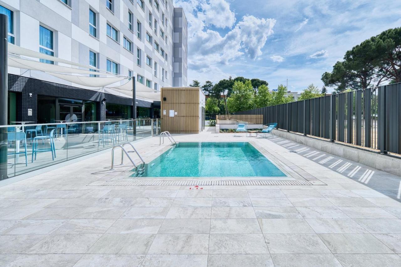Holiday Inn Express - Madrid - Airport By Ihg Exterior foto